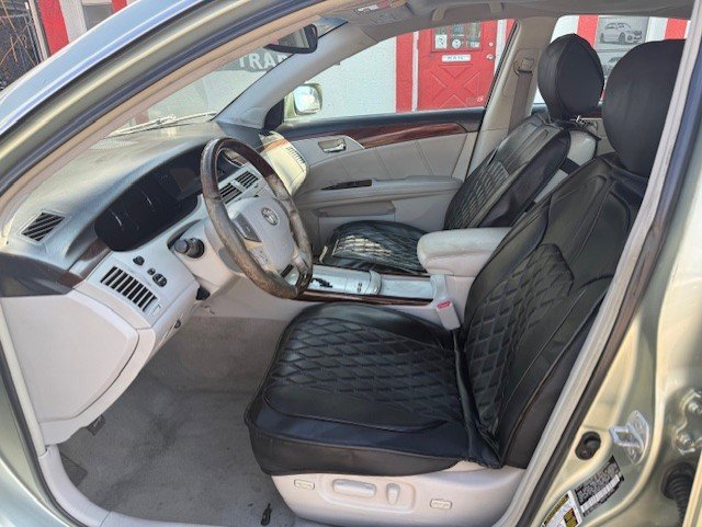Used 2009 Toyota Avalon Limited image 7