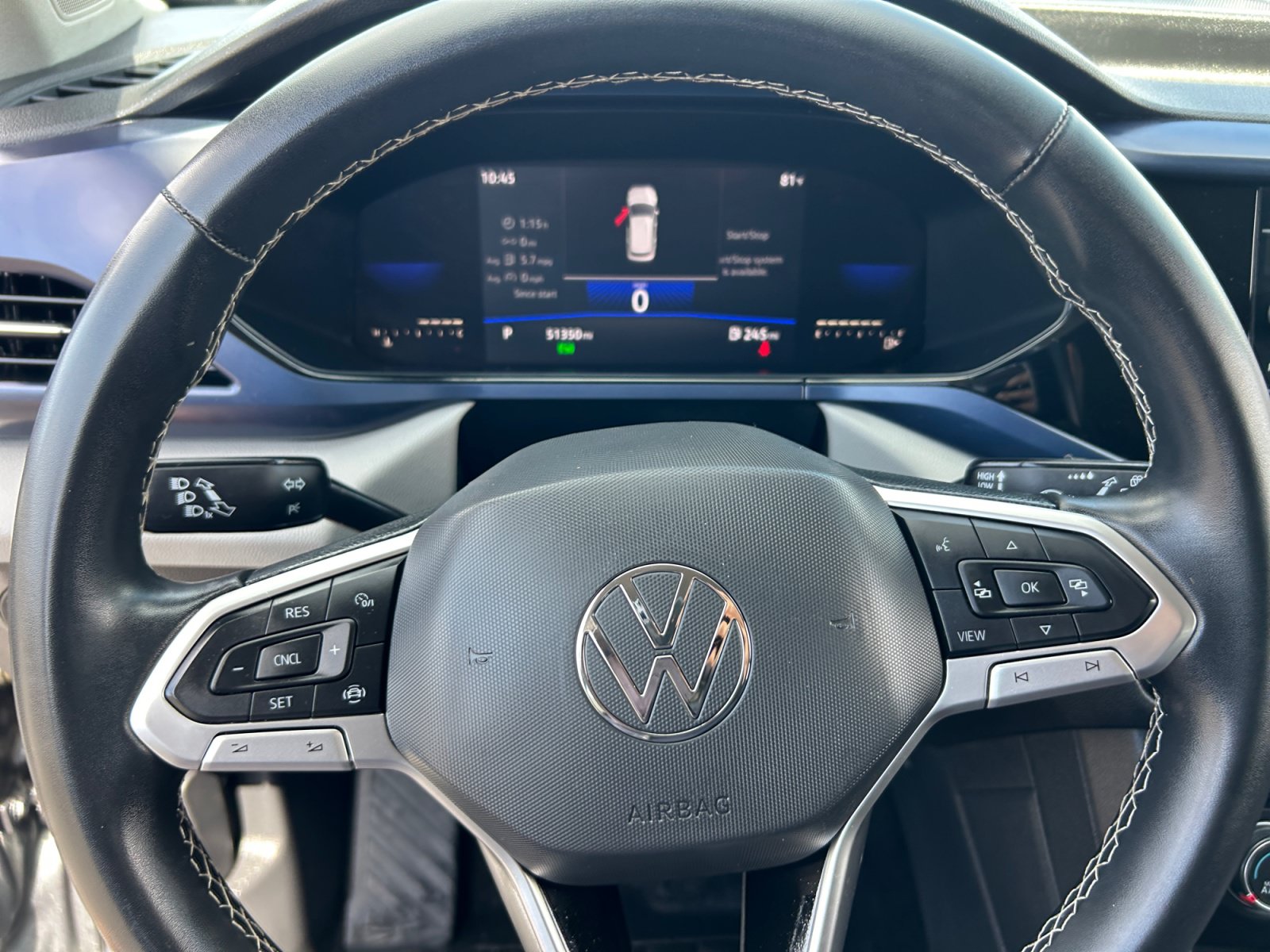 Certified 2022 Volkswagen Taos SE FWD image 9