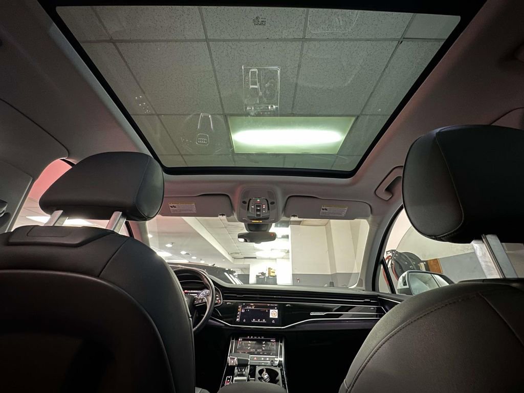 Used 2022 Audi Q7 3.0T Premium Plus w/ Premium Plus Package image 10