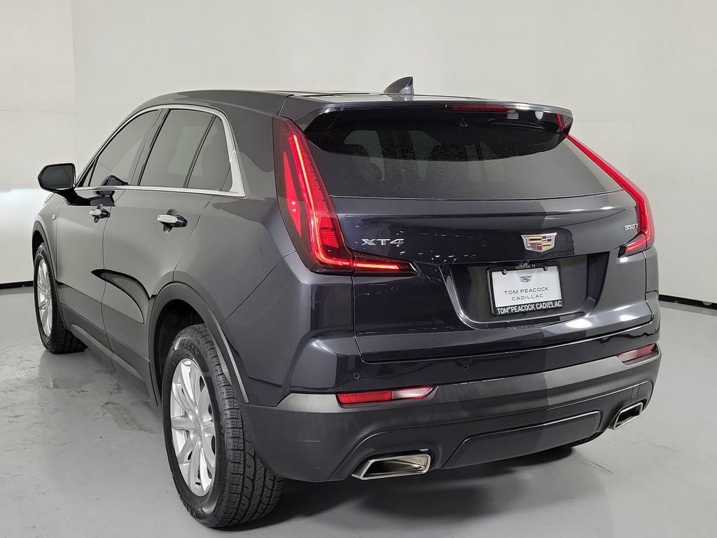 Certified 2023 Cadillac XT4 Luxury FWD image 4