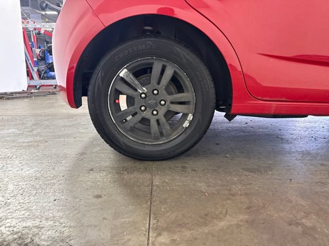 Used 2013 Chevrolet Sonic LT FWD image 11
