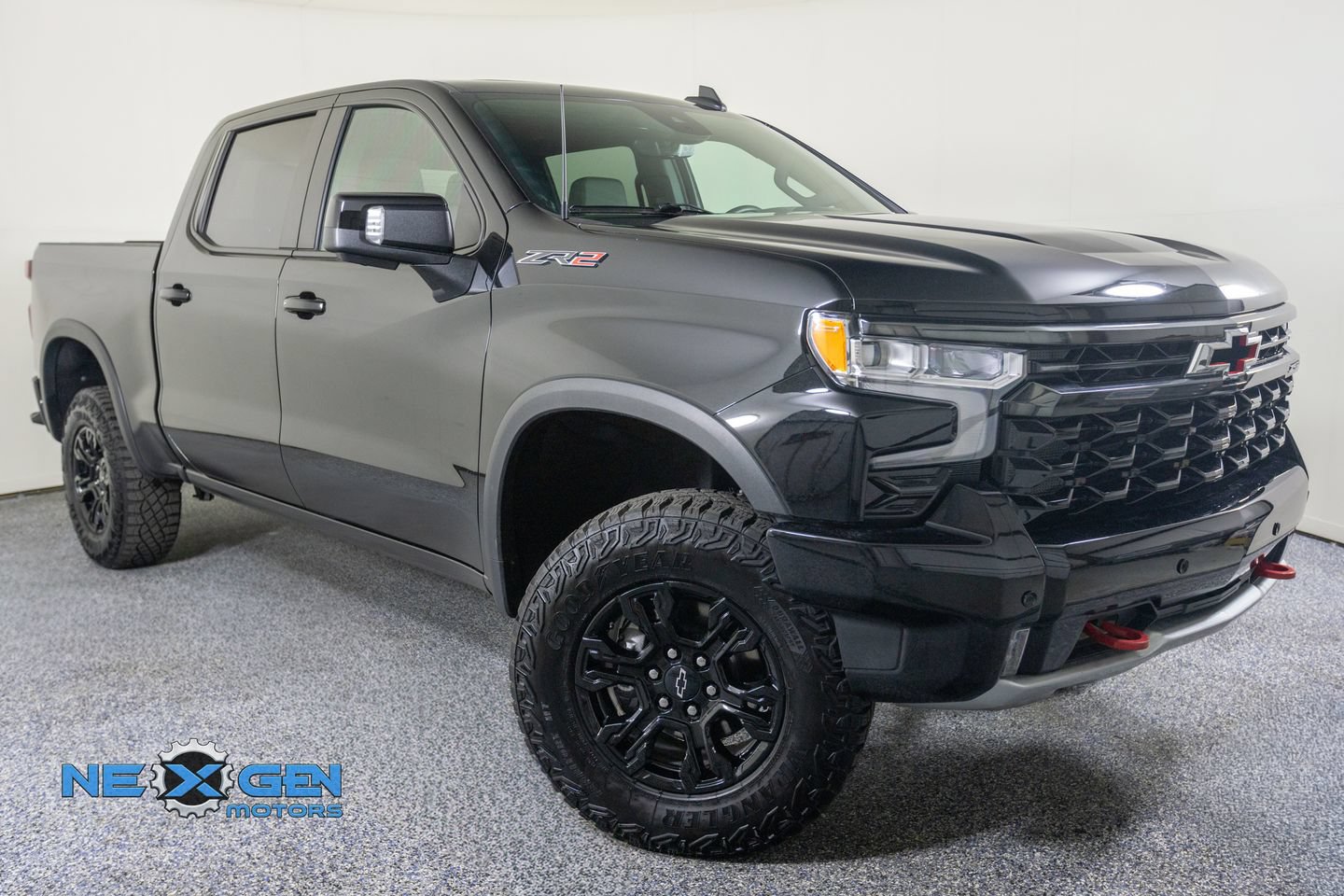 Used 2025 Chevrolet Silverado 1500 ZR2 w/ Technology Package