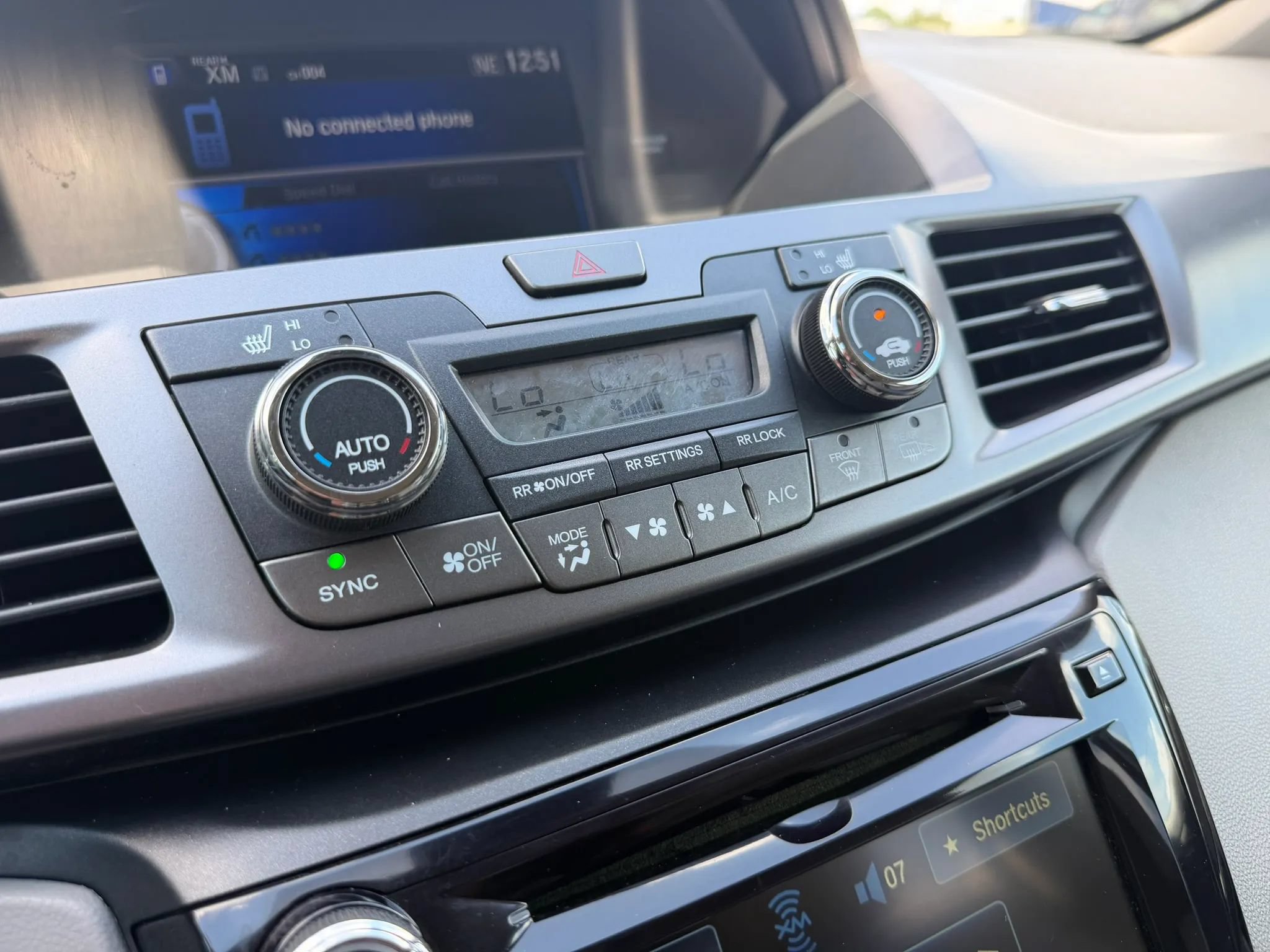 Used 2014 Honda Odyssey EX-L image 15
