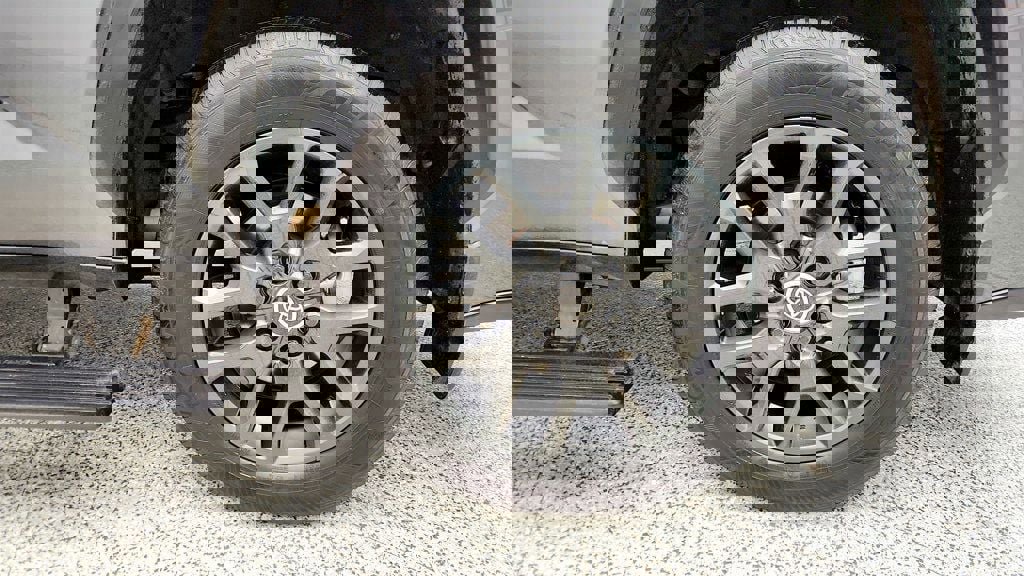 Used 2024 Toyota Sequoia Platinum image 9