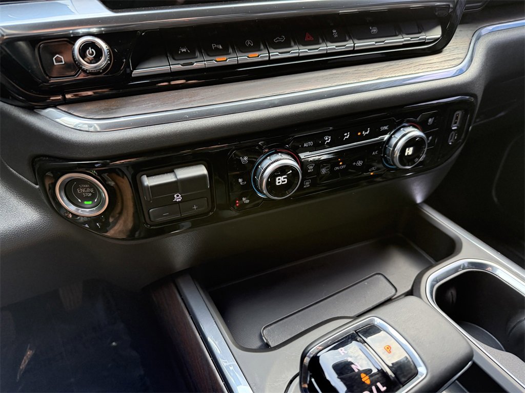 Used 2023 GMC Sierra 1500 SLT w/ SLT Premium Plus Package image 19