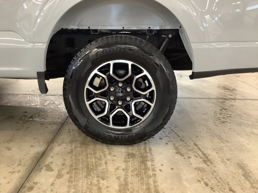 Used 2023 Ford F150 XL w/ STX Appearance Package AWD/4WD image 13