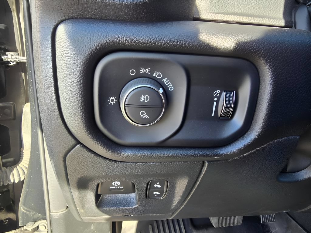 Used 2023 RAM 1500 Rebel w/ Rebel Level 1 Equipment Group AWD/4WD image 19