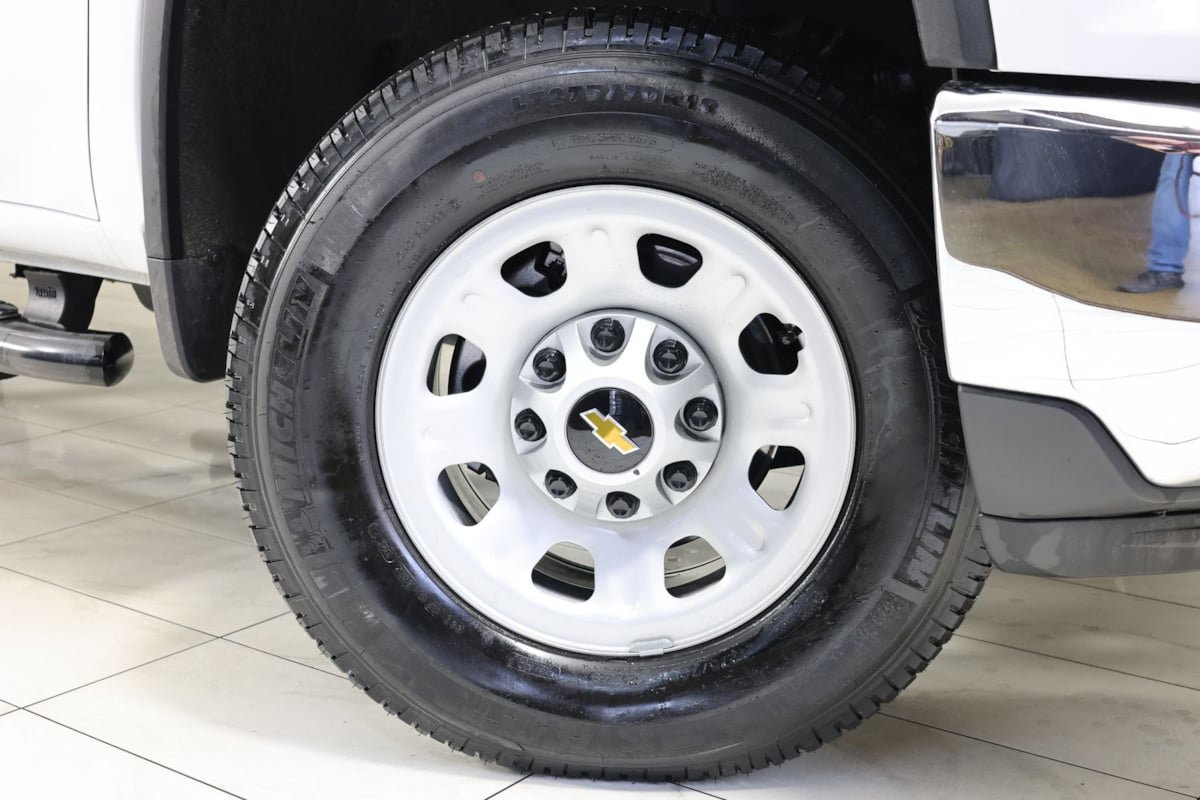 Used 2024 Chevrolet Silverado 3500 W/T w/ WT Safety Package AWD/4WD image 11