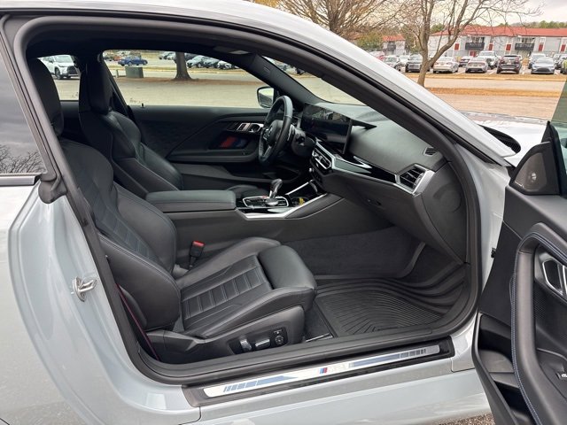 Used 2023 BMW M2 image 10