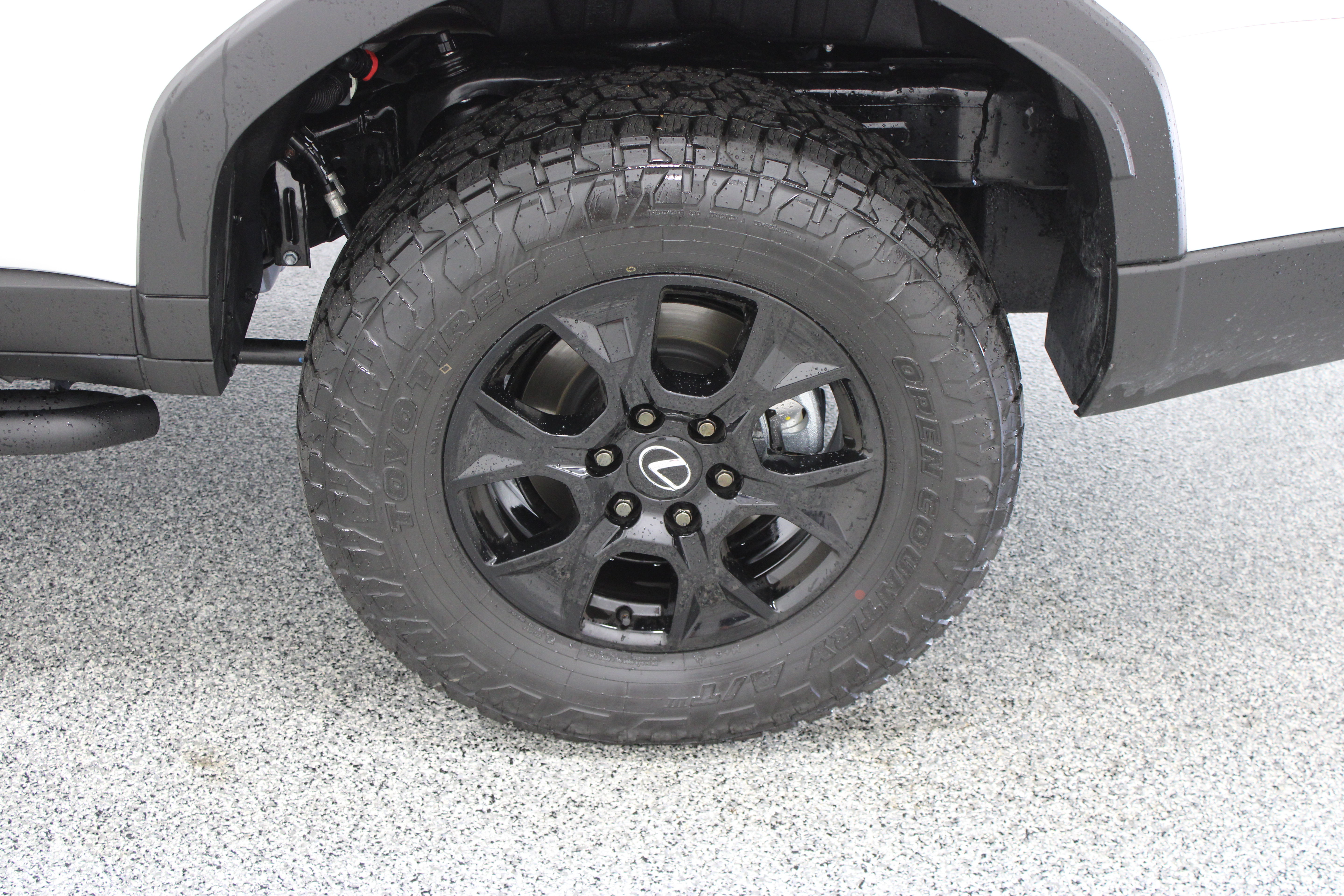 Used 2026 Lexus GX 550 AWD/4WD image 9