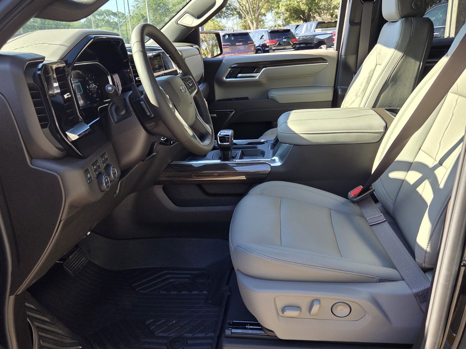 New 2026 Chevrolet Silverado 1500 RST w/ All Star Edition Plus AWD/4WD image 14