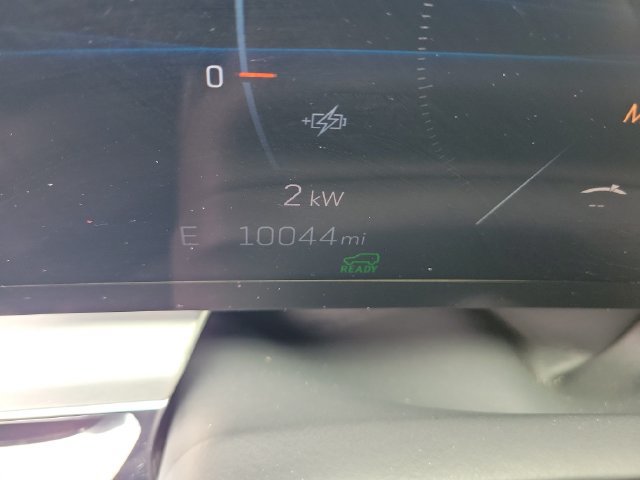 Certified 2024 Cadillac Lyriq Luxury AWD/4WD image 30