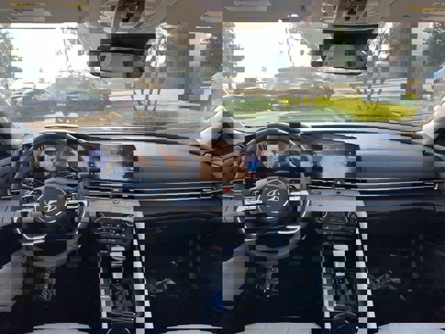 New 2026 Hyundai Elantra Limited image 16