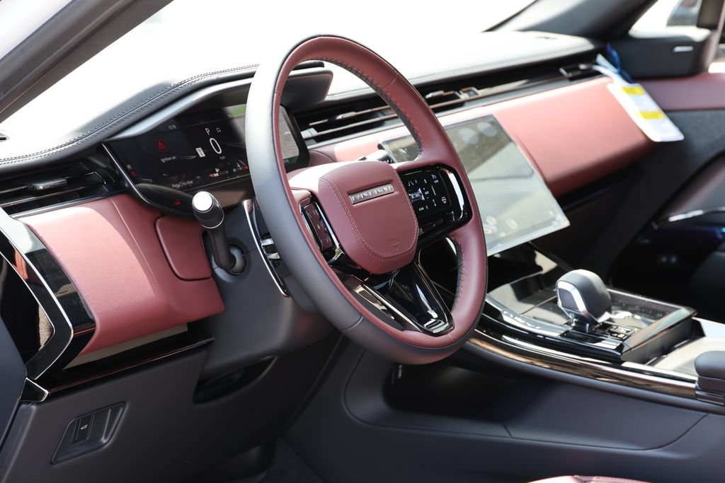 New 2026 Land Rover Range Rover Sport Dynamic SE AWD/4WD image 16