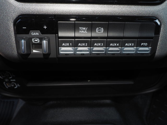 New 2026 RAM 5500 Tradesman w/ Chrome Appearance Group image 27