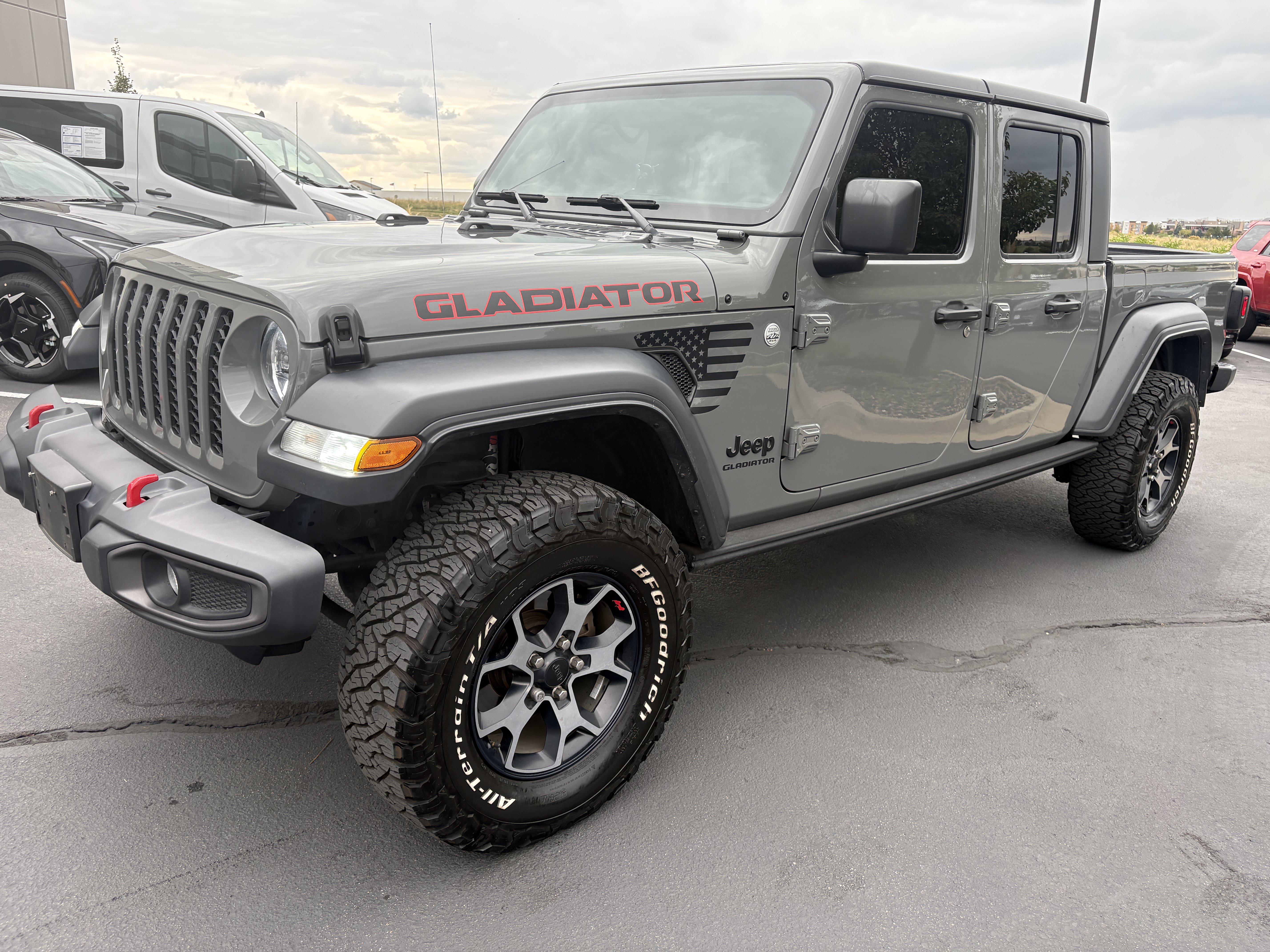Used 2021 Jeep Gladiator Sport AWD/4WD image 3