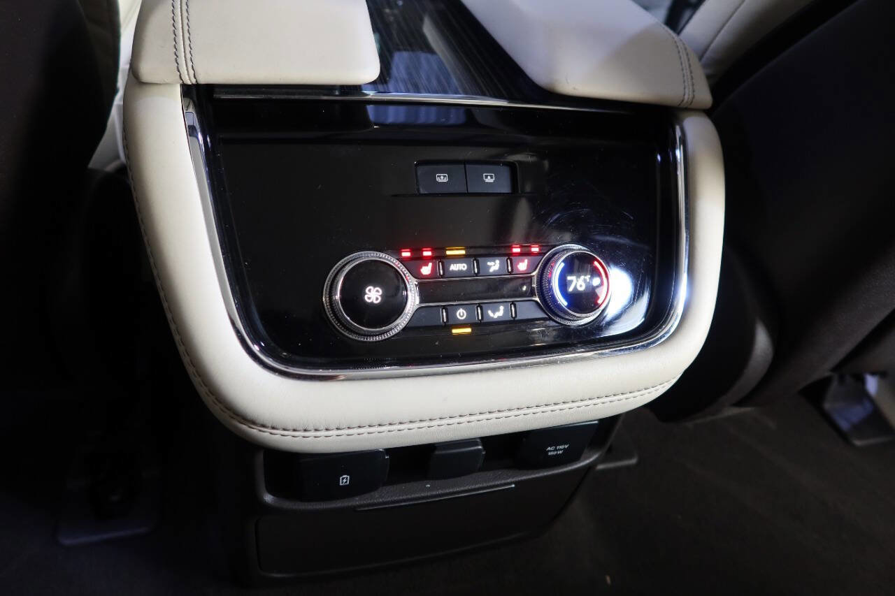 Used 2020 Lincoln Navigator Black Label w/ Cargo Convenience Package image 35