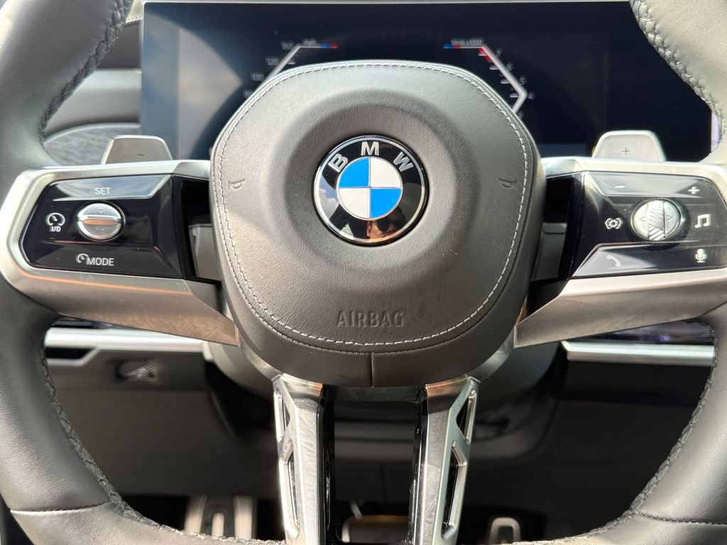 Used 2023 BMW 740i w/ Parking Assistance Package RWD image 18