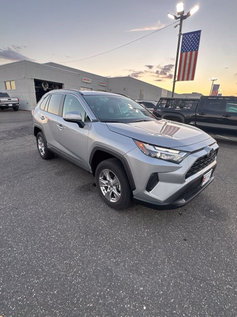 Certified 2025 Toyota RAV4 XLE AWD/4WD image 8