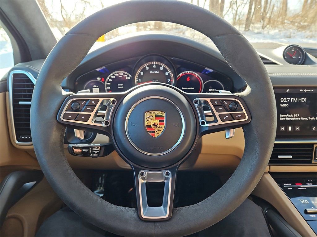 Used 2021 Porsche Cayenne Turbo image 29