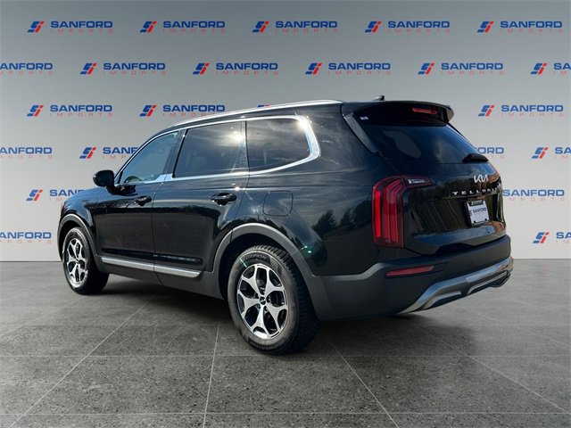 Used 2022 Kia Telluride EX image 3