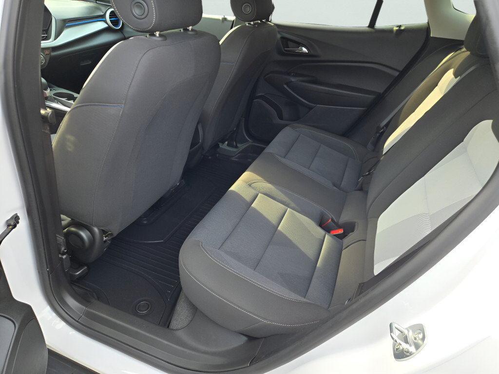 Certified 2024 Chevrolet Trax LS FWD image 20