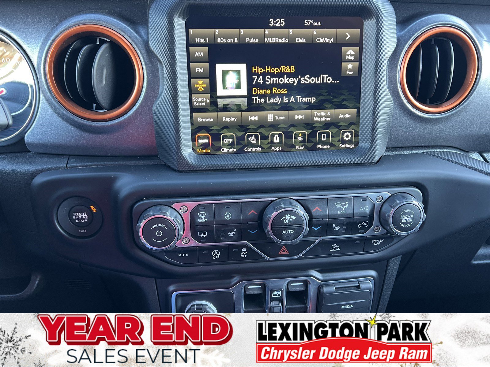 Used 2021 Jeep Gladiator Mojave image 17