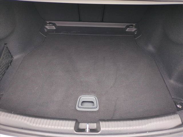Used 2022 Mercedes-Benz C 300 Sedan image 9