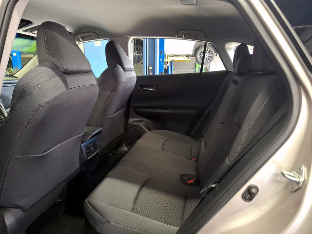 Certified 2024 Toyota Venza LE AWD/4WD image 6