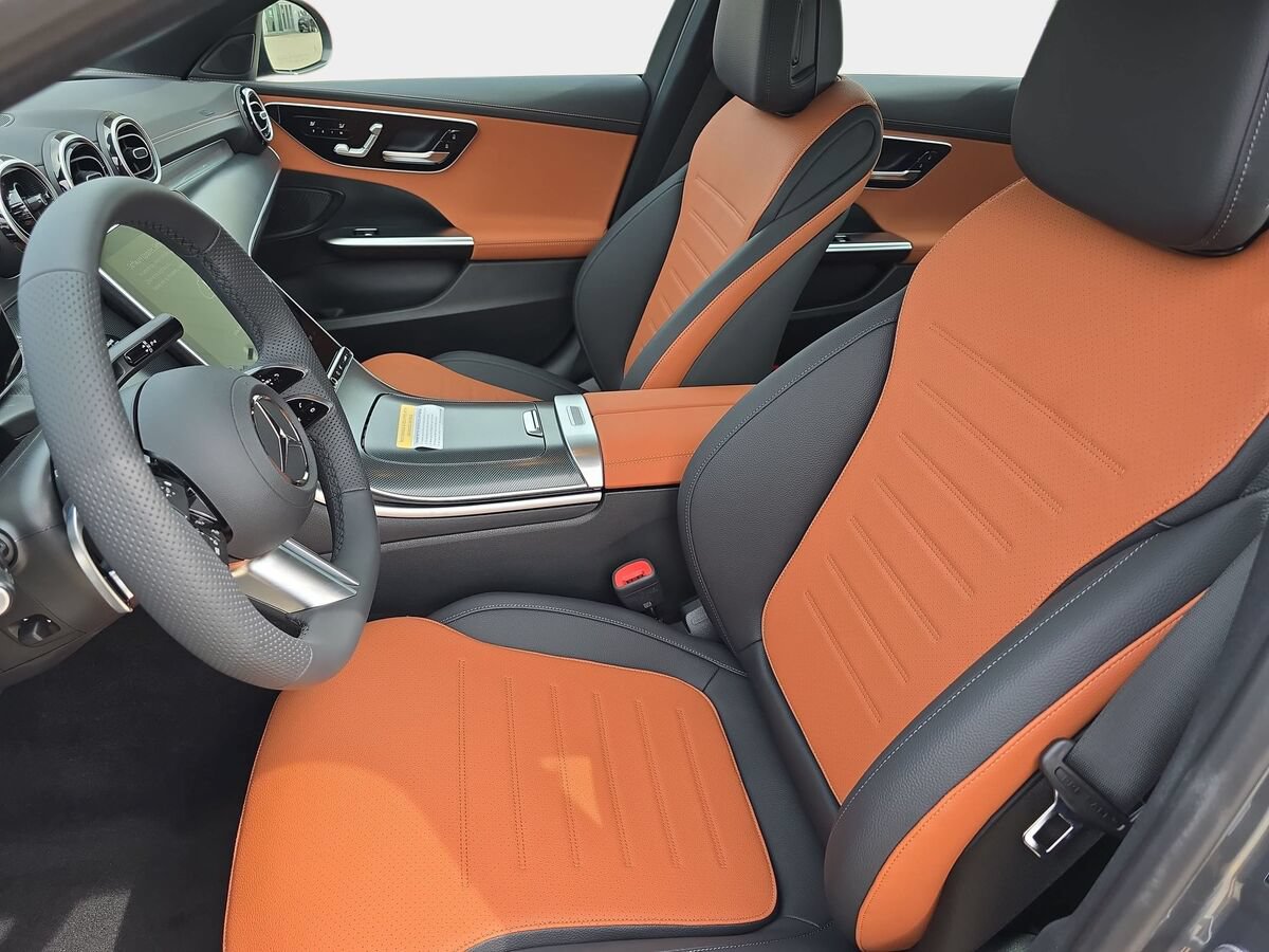New 2026 Mercedes-Benz C 300 4MATIC Sedan image 15