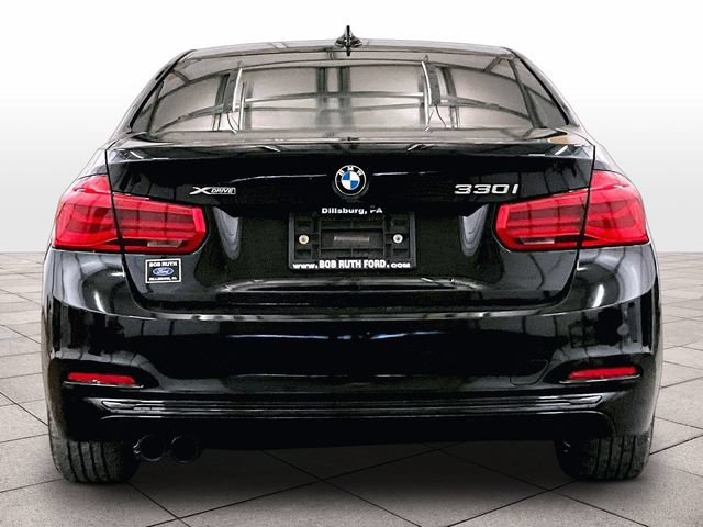 Used 2018 BMW 330i xDrive Sedan AWD/4WD image 5