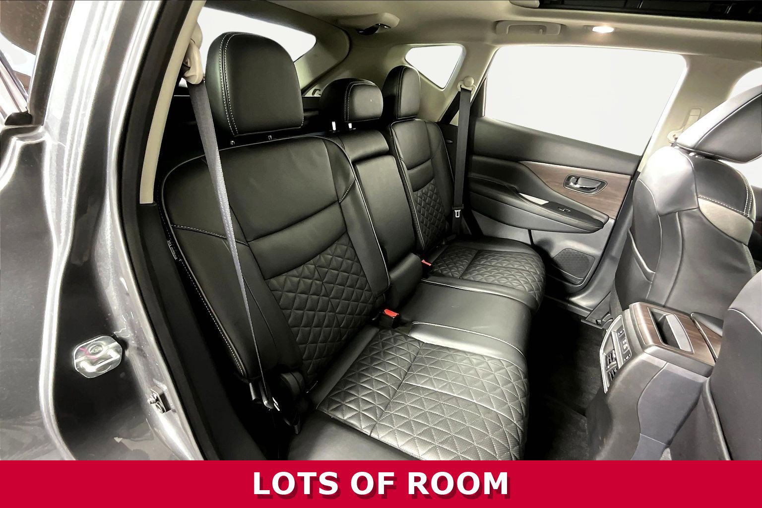 Used 2019 Nissan Murano Platinum w/ Cargo Package image 25