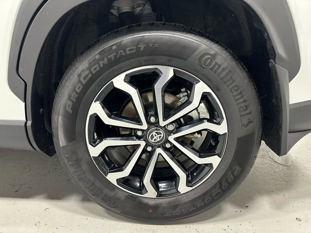 Used 2025 Toyota Corolla Cross AWD Hybrid image 64