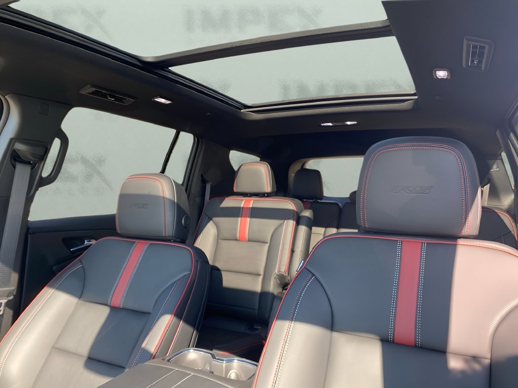 New 2027 Chevrolet Traverse RS AWD/4WD image 28