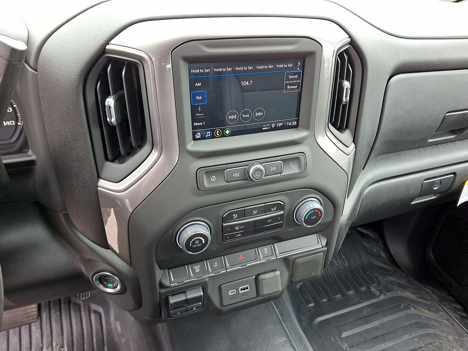 New 2025 Chevrolet Silverado 2500 W/T AWD/4WD image 16