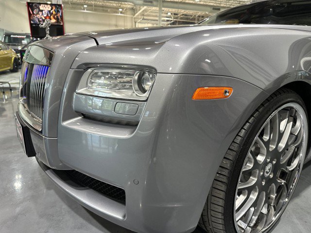 Used 2010 Rolls-Royce Ghost RWD image 30