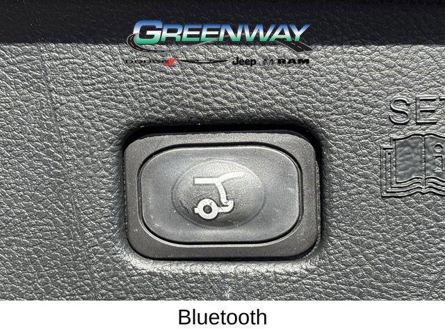 Used 2022 Ford Edge SEL w/ Convenience Package image 10