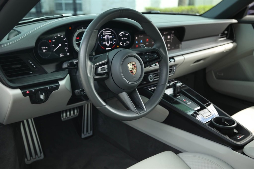 Used 2024 Porsche 911 Targa 4 GTS image 31