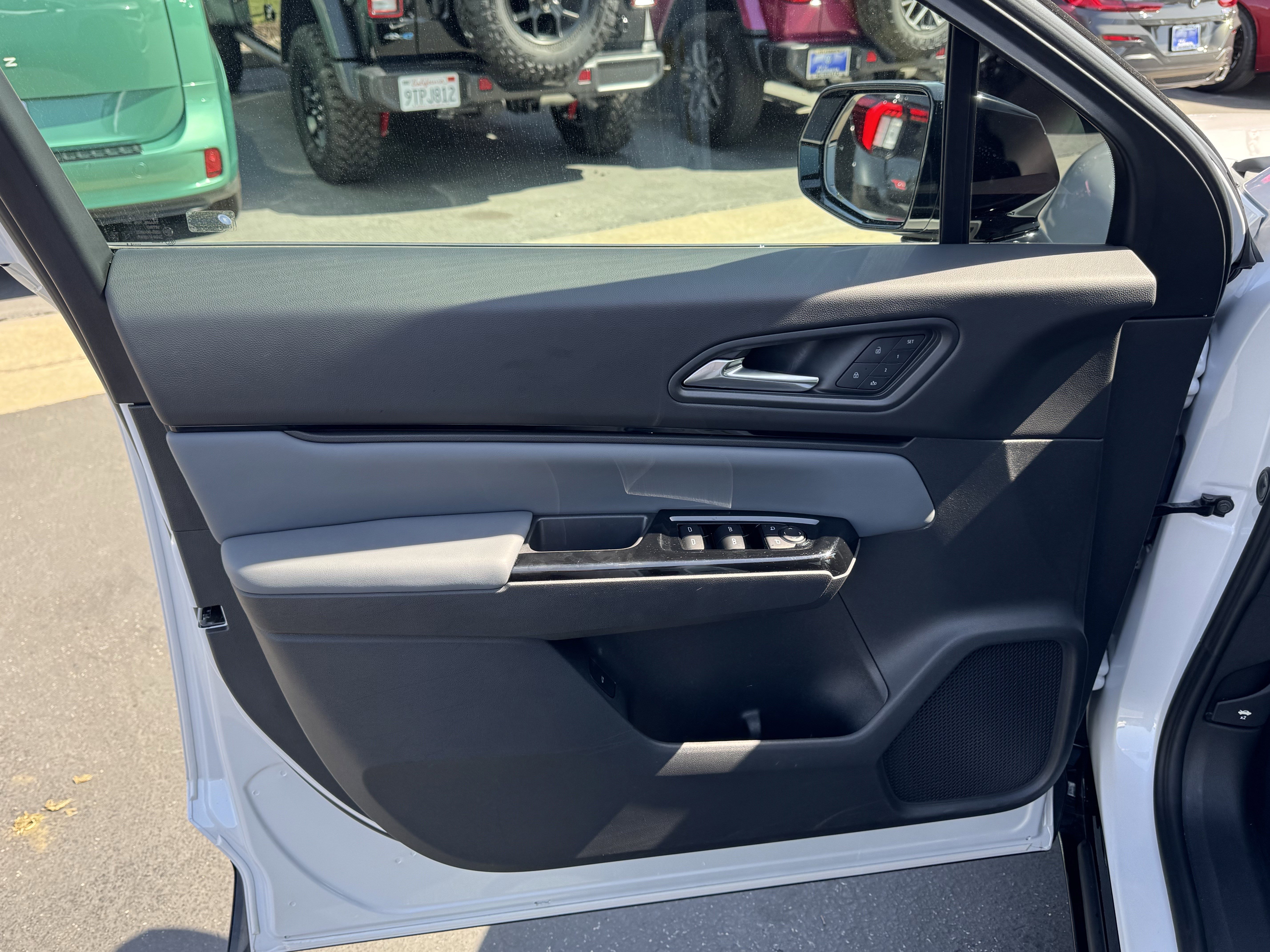 Used 2025 Honda Prologue Touring image 14