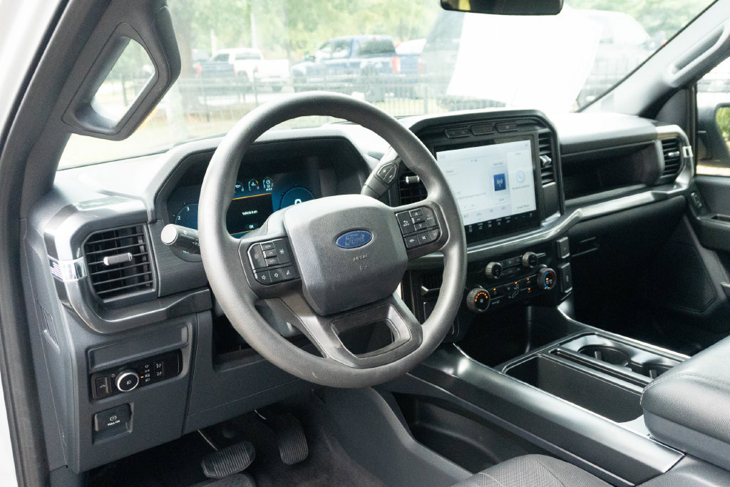 Used 2024 Ford F150 STX RWD image 16