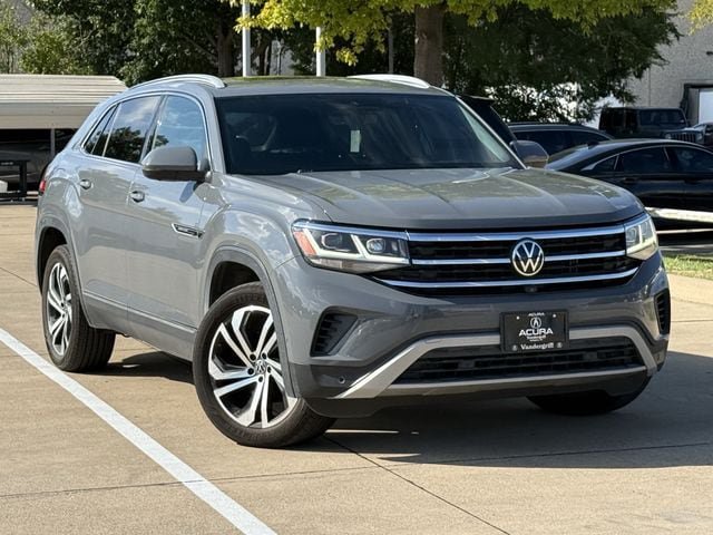 Used 2020 Volkswagen Atlas Cross Sport SEL Premium AWD/4WD image 2