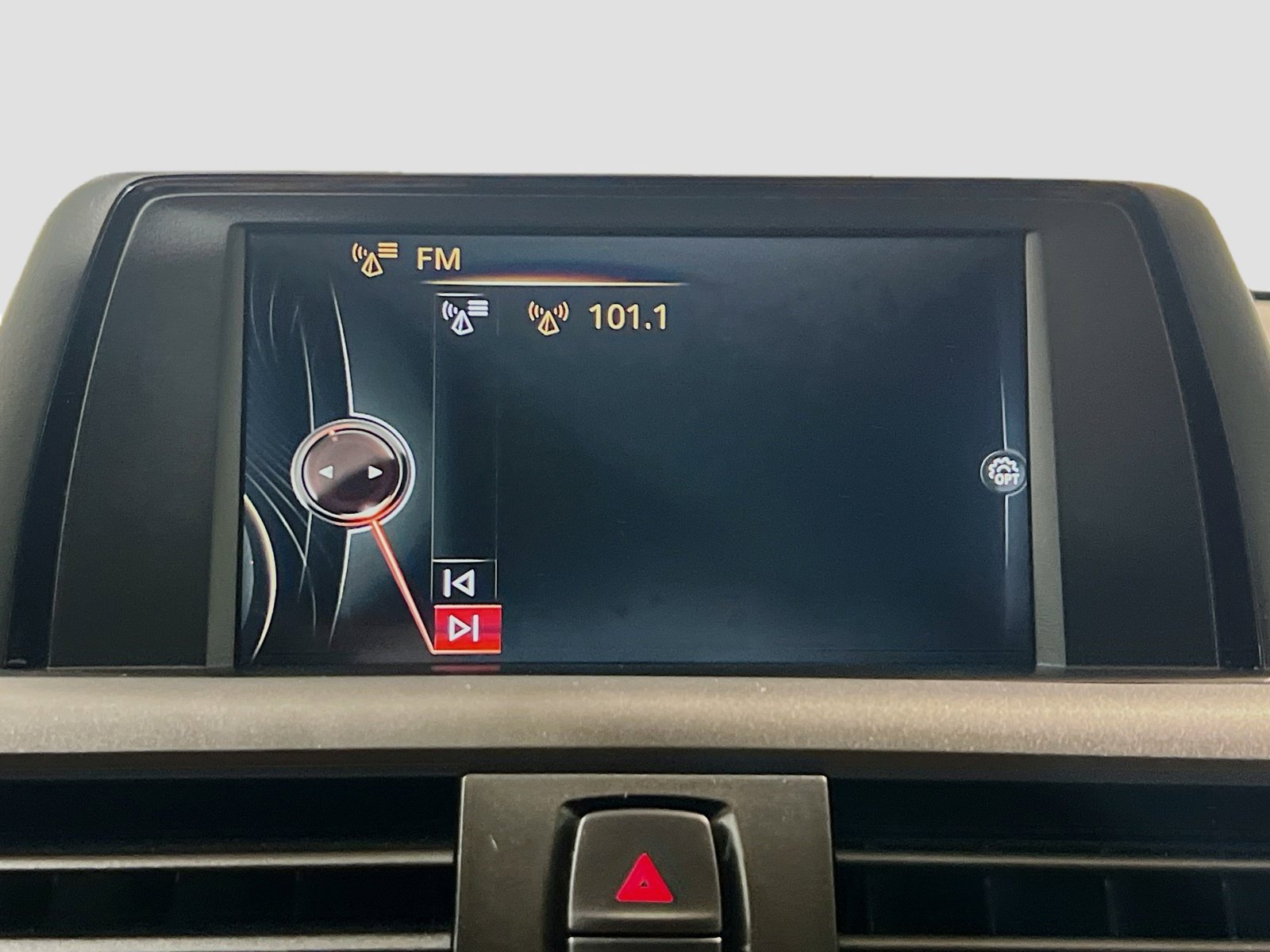 Used 2017 BMW 230i Convertible RWD image 10