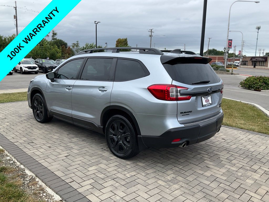 Used 2024 Subaru Ascent Onyx Edition w/ Popular Package Onyx AWD/4WD image 2