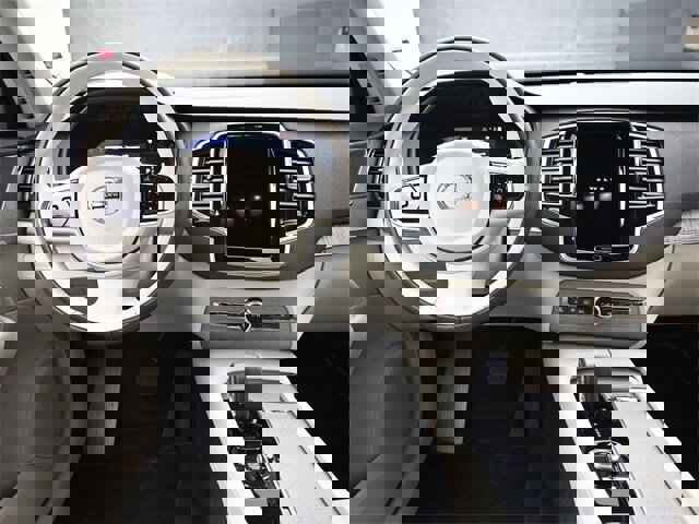 New 2025 Volvo XC90 B6 Plus w/ Protection Package Premier image 9