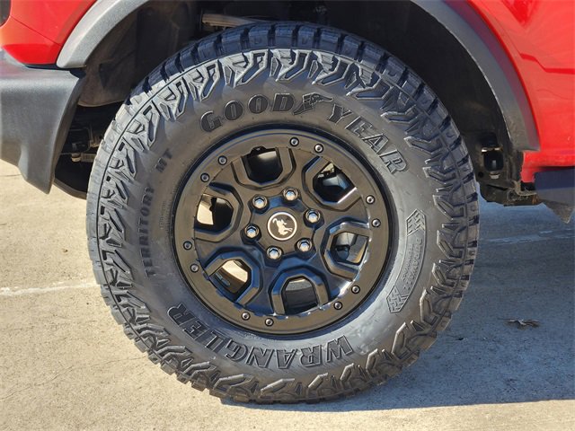 Used 2022 Ford Bronco Wildtrak image 10