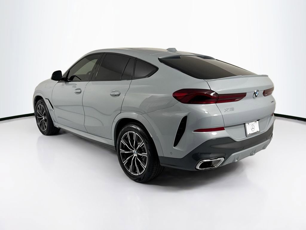 Used 2024 BMW X6 xDrive40i w/ Premium Package image 7