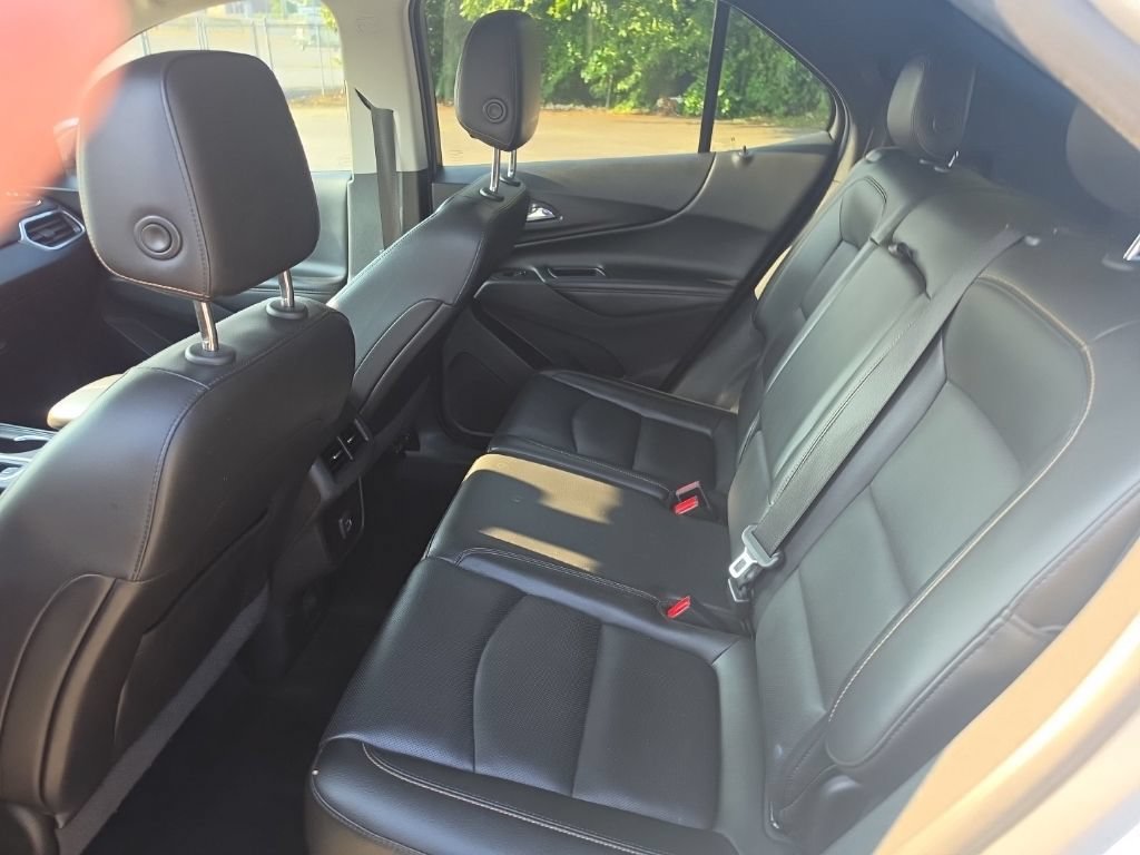 Used 2019 Chevrolet Equinox Premier FWD image 23