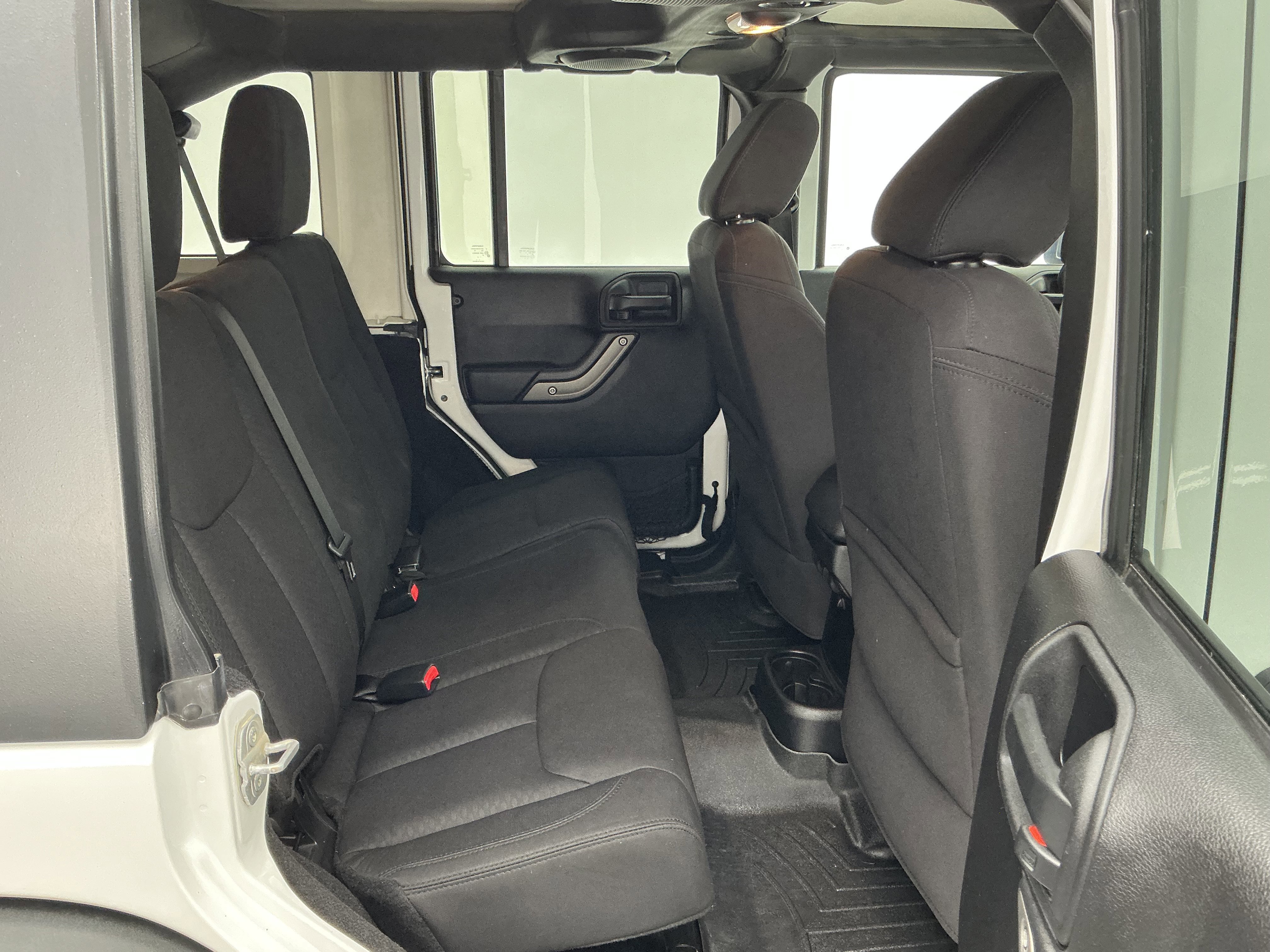 Used 2013 Jeep Wrangler Unlimited Sport image 22