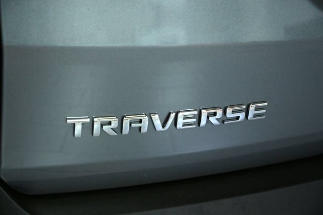 Used 2021 Chevrolet Traverse LS FWD image 10
