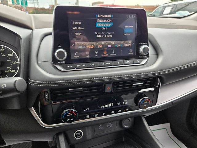 Used 2021 Nissan Rogue SV AWD/4WD image 26